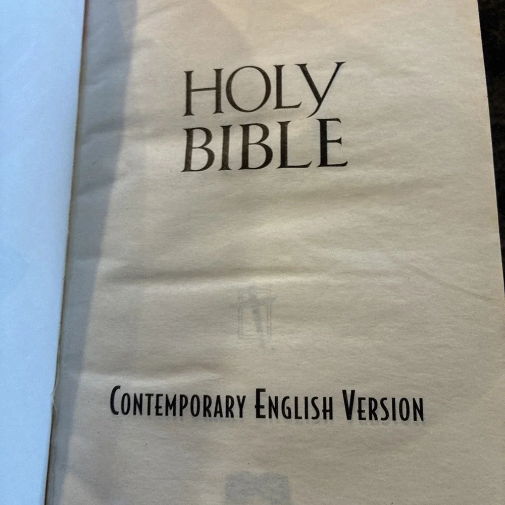 Vtg 1995 christian womens job corps holy bible contemporary english version WMU